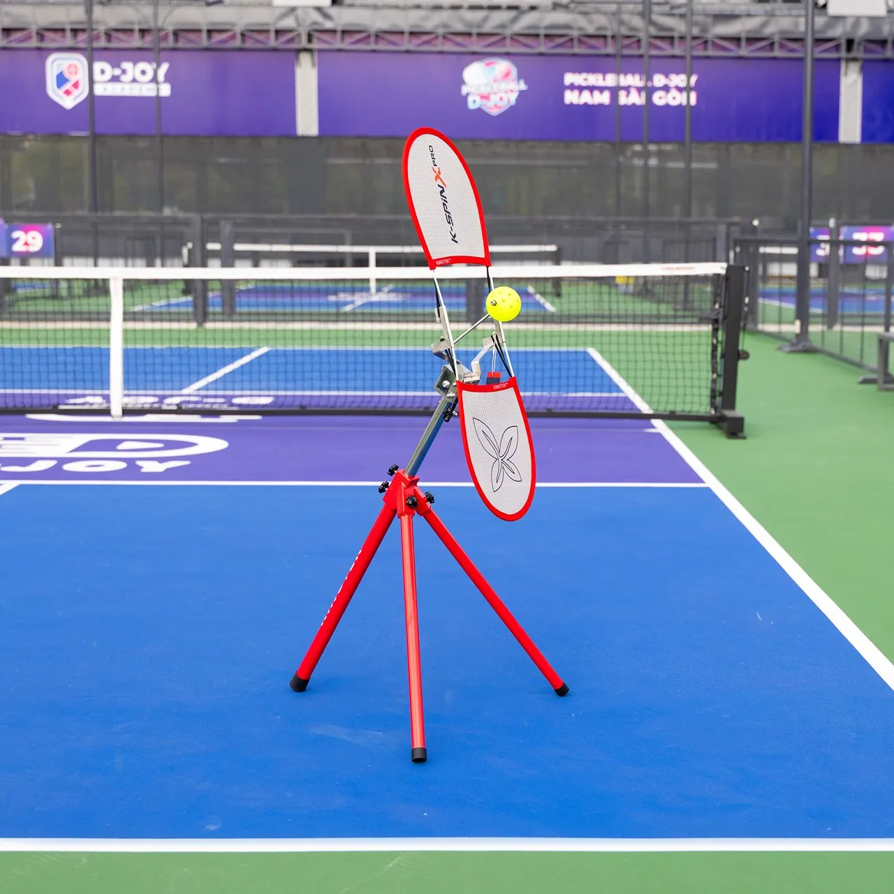 thiết bị tập topspin pickleball màu đỏ 3